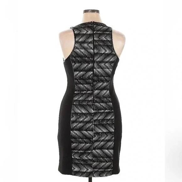 Guess | Black & Grey Stretchy Sheath Bodycon Sleeveless Dress Size 14 - Picture 2 of 2